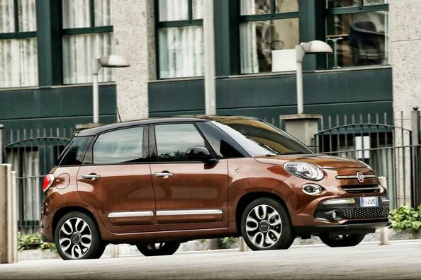Test af den kompakte minivan Fiat 500L