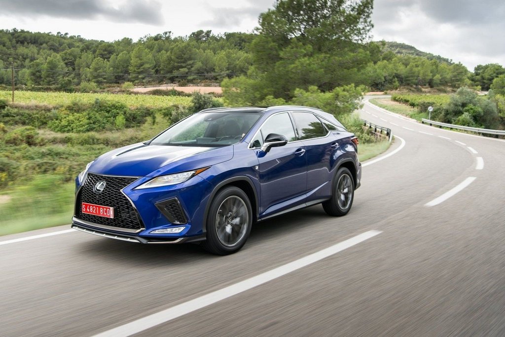 Restylet version af crossoveren Lexus RX