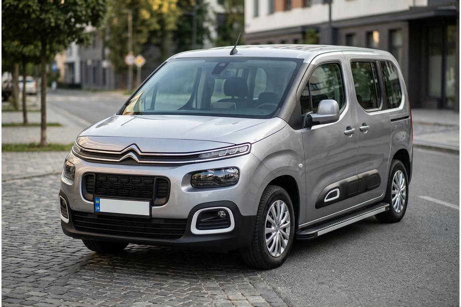 Citroen Berlingo/Multispace 2018– Sidetrin Maya V1 (2 stk., aluminium) Lang akselafstand Image