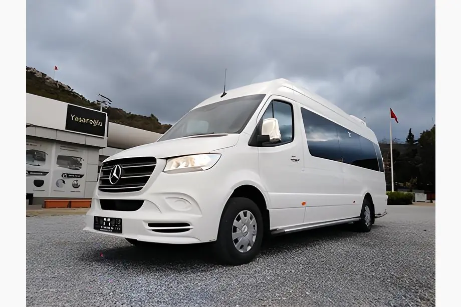 Mercedes Sprinter W907/W910 2018– Front kofangerlæbe V3 (til lakering) Foto 4