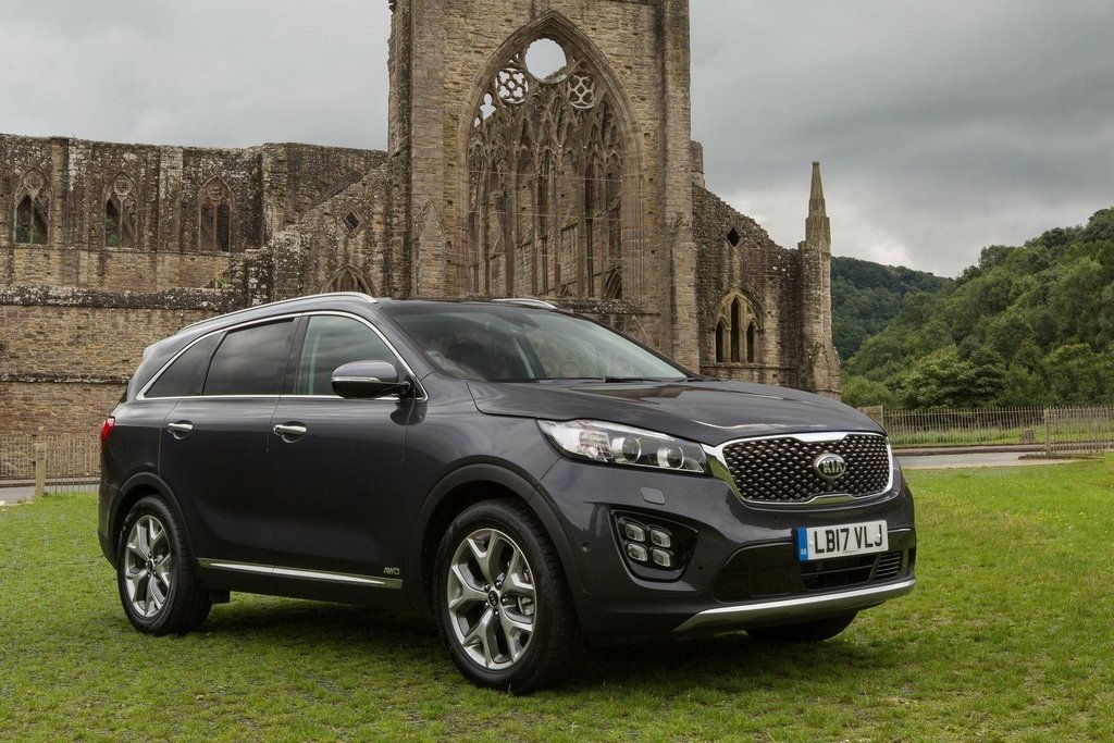 Test af den opdaterede KIA Sorento crossover, 3. generation