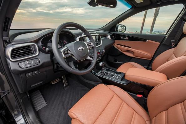 KIA Sorento 3. generation (UM, 2014–2020): overblik, facelift i 2017 og hvad du bør tjekke brugt Foto 6