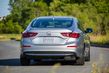 Tredje generation af den hybride sedan Honda Insight foto 4