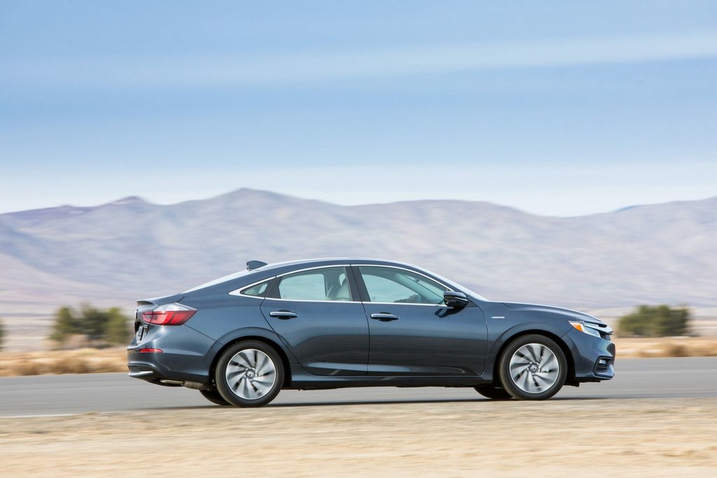 Tredje generation af den hybride sedan Honda Insight