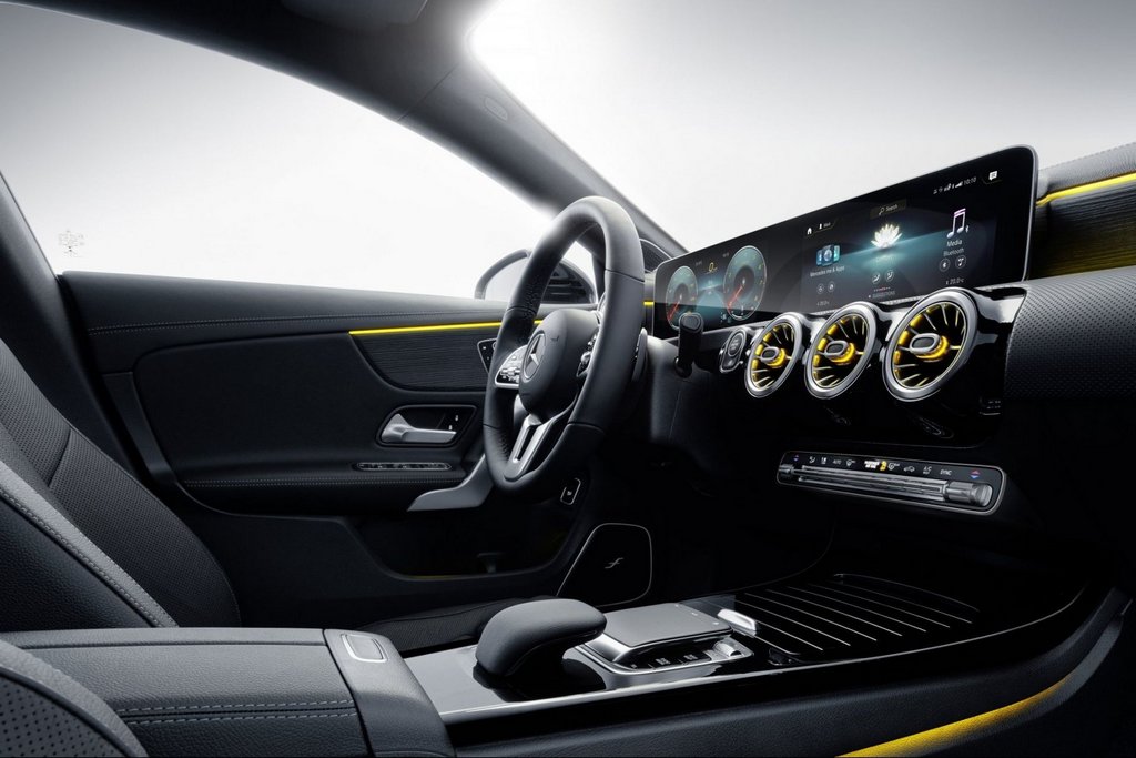 Anmeldelse af anden generation Mercedes-Benz CLA Shooting Brake