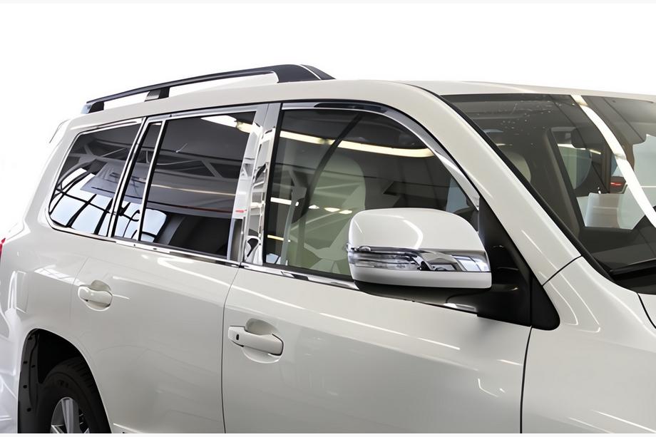 Toyota Land Cruiser 200 2007–2021 Komplet vindueskromlister og stolpelister i rustfrit stål Foto 16