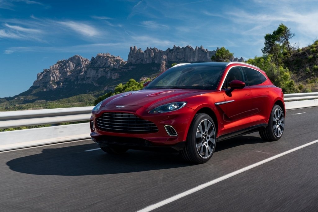 Aston Martin DBX: britisk mærkes første crossover