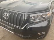 Toyota Land Cruiser Prado 150 2009–2023 Kølergrill 2017↗ LED (Zeus Black, med Black øjenbryn) foto 9