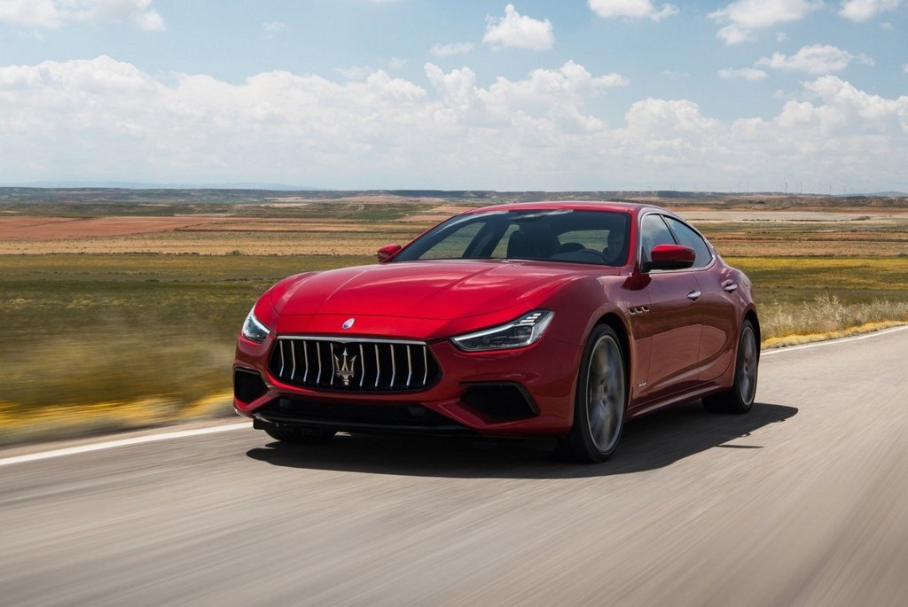 Test af sports-sedanen Maserati Ghibli