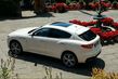 Premium sports-crossoveren Maserati Levante foto 5