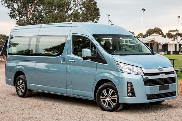 Anmeldelse af den nye generation Toyota Hiace minibus