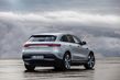 Elektrisk firehjulstrukket Mercedes-Benz EQC-crossover foto 4
