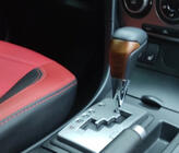 Toyota Land Cruiser 200 2007–2021 Gearknop (sort læder + lyst træ) foto 3