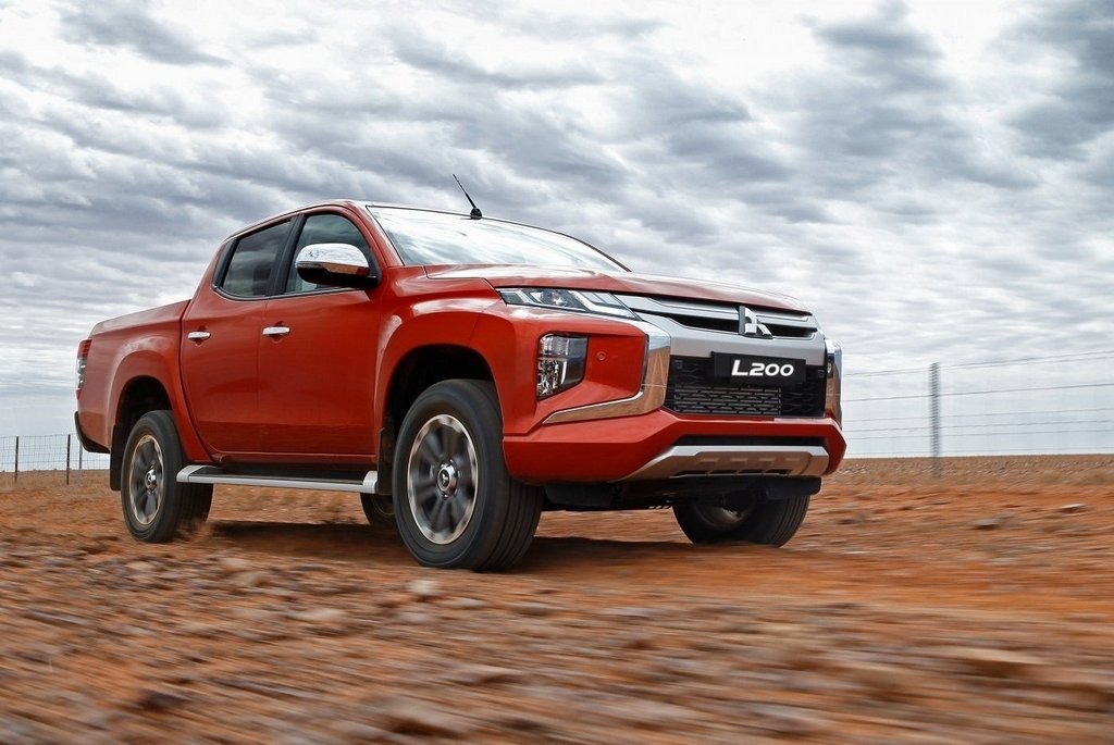 Anmeldelse af den opdaterede pickup Mitsubishi L200