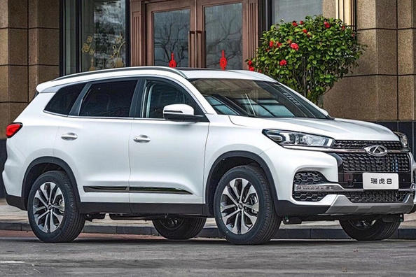 Test af mellemstor crossover Chery Tiggo 8