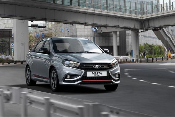 Sportsmodifikation af sedanen Lada Sport Vesta Foto 9