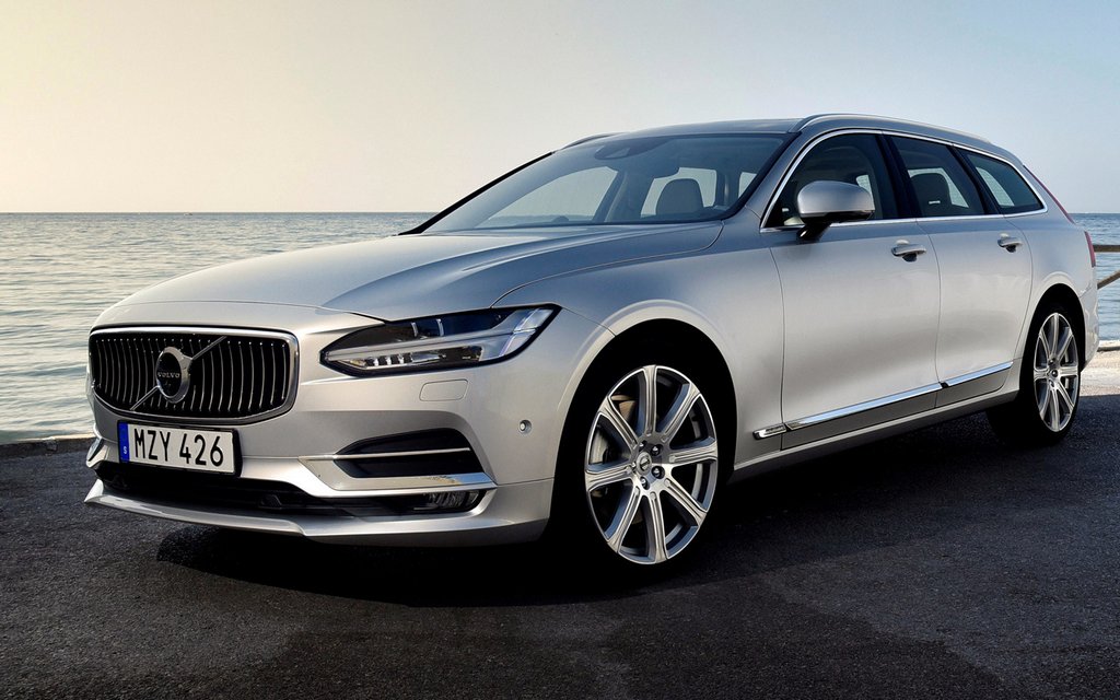 Anmeldelse af Volvo V90 stationcar i fuld størrelse