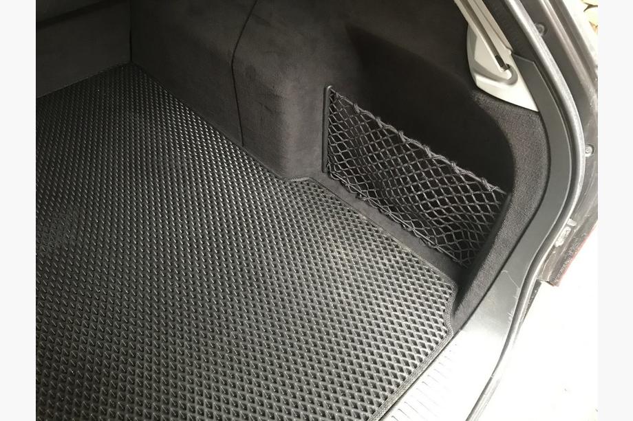 Mercedes E-klasse W211 2002–2009 Bagagerumsmåtte (EVA, sort) SW Foto 2