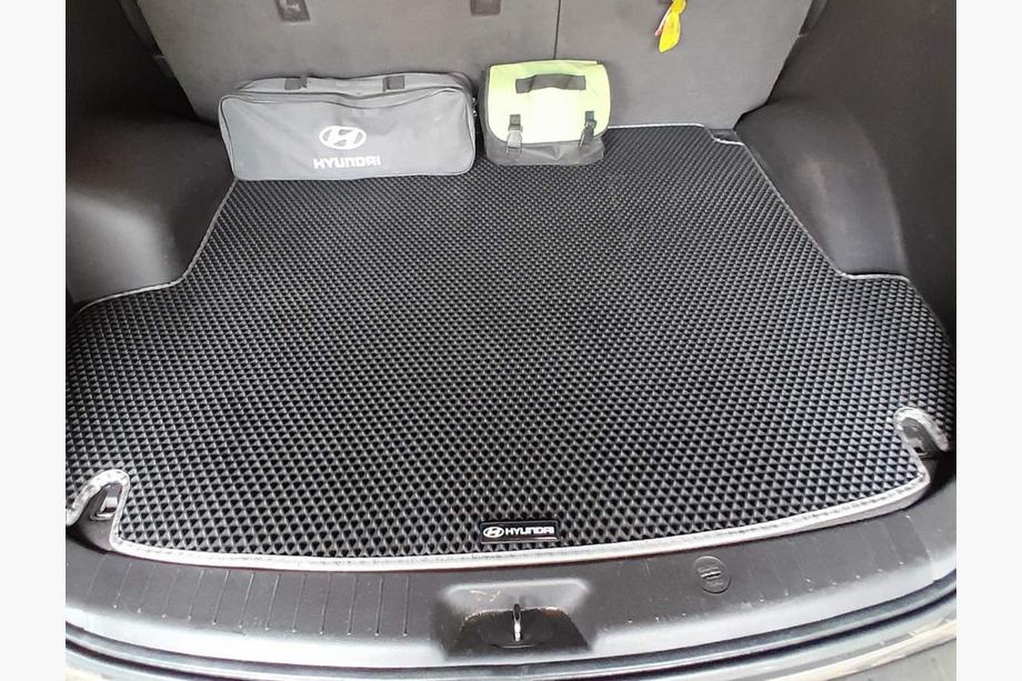 Hyundai Santa Fe 2 2006–2012 Bagagerumsmåtte (EVA, sort) (5 sæder) Image