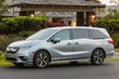 Test af den ottepersoners Honda Odyssey-minivan i fuld størrelse foto 6