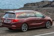 Test af den ottepersoners Honda Odyssey-minivan i fuld størrelse foto 2