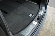 Land Rover Discovery Sport 2014– Bageste dørtrinsliste (2 stk., rustfrit stål) foto 1