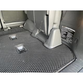 Bagagerumsmåtte 2 stk. (EVA, 7 sæder, sort) Toyota Land Cruiser 200 2007–2021 foto 2