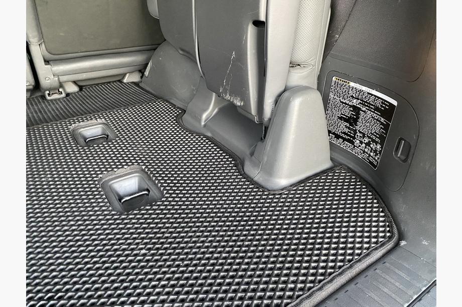 Toyota Land Cruiser 200 2007–2021 Bagagerumsmåtte 2 stk. (EVA, 7 sæder, sort) Foto 2
