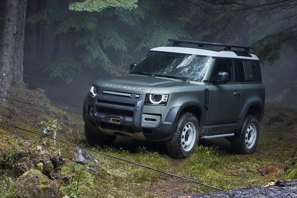 Premium 3-dørs SUV: Land Rover Defender 90