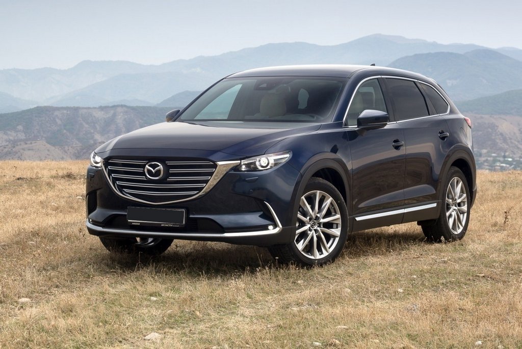 Anden generation af den syvsædede crossover Mazda CX-9