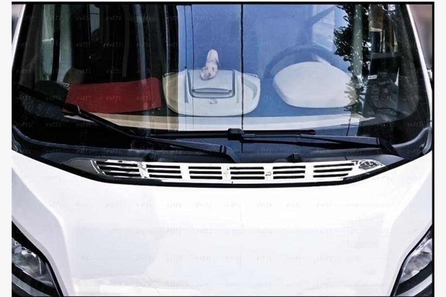 Fiat Ducato 2006–2025 Luftudtagsafdækning (rustfrit stål) Image