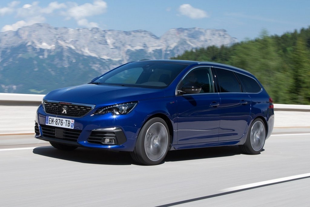 Test af den opdaterede Peugeot 308 SW stationcar
