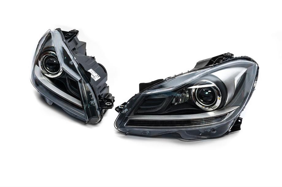 Mercedes C-class W204 2007–2015 LED forlygtesæt (2011-2015, 2 stk.) Foto 1