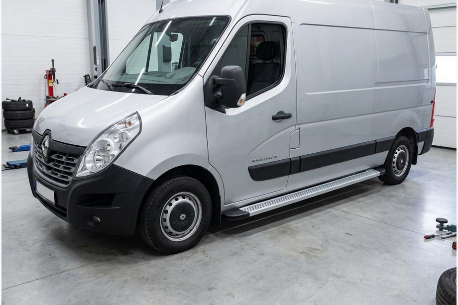 Renault Master 2011–2023 Sidetrin Maya V2 (2 stk., aluminium) Lang akselafstand Image