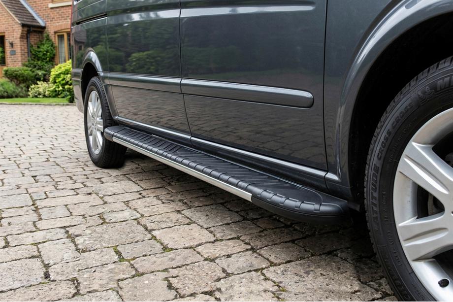 Mercedes Vito W639 2004–2014 Sidetrin Bosphorus Grey (2 stk., aluminium) Image