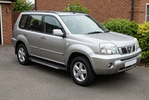 Nissan X-trail T30 2002–2007 Duru sidetrin (2 stk., aluminium) foto 1
