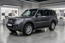 Mitsubishi Pajero Wagon IV 2006–2021 Sidetrin Bosphorus Grey (2 stk., aluminium) foto 1
