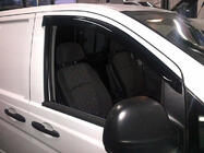 Mercedes Vito W639 2004–2014 Vindafvisere til sideruder (2 stk., UA) foto 1