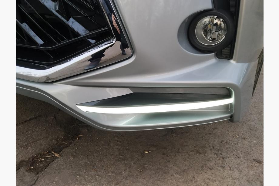 Toyota Highlander 2013–2019 TRD-design bodykit-sæt (til 2016-2019) Foto 8