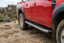 Ford Ranger 2007–2011 BlackLine sidetrin (2 stk., aluminium) foto 1