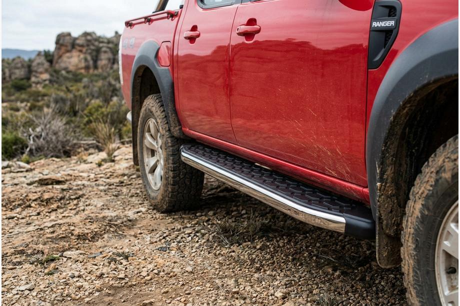 Ford Ranger 2007–2011 BlackLine sidetrin (2 stk., aluminium) Image