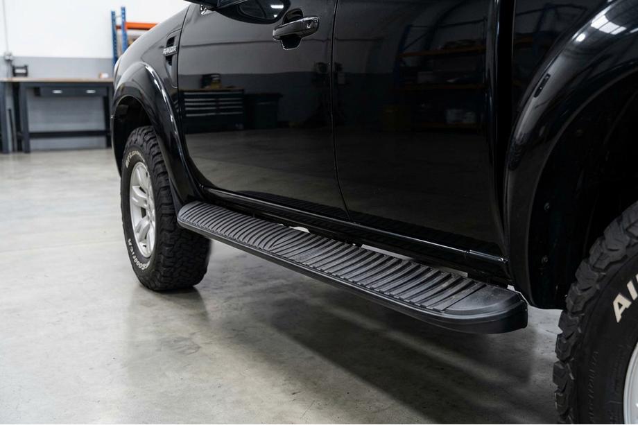 Ford Ranger 2007–2011 Sidetrin Tayga Black (2 stk., aluminium) Image