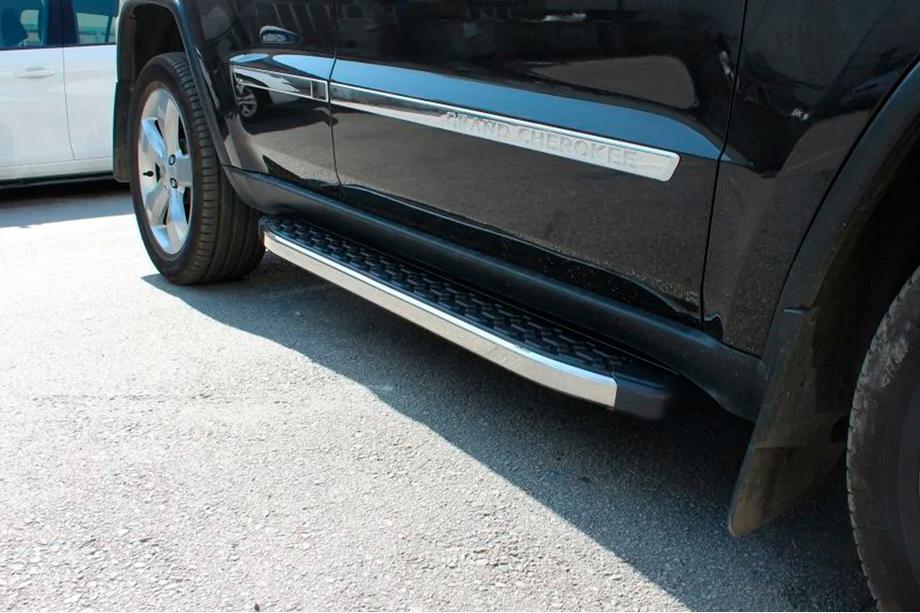 Jeep Grand Cherokee WK2 2010–2021 BlackLine sidetrin (2 stk., aluminium) Image