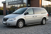Chrysler Voyager 2001–2007 BlackLine sidetrin (2 stk., aluminium) foto 1