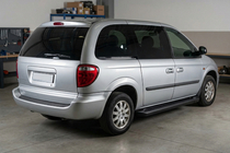 Chrysler Voyager 2001–2007 Sidetrin Allmond Black (2 stk., aluminium) foto 1