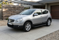Nissan Qashqai 2007–2010 Sidetrin Tayga Black (2 stk., aluminium) foto 1