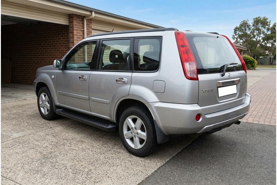 Nissan X-trail T30 2002–2007 Allmond Black sidetrin (2 stk., aluminium) Image