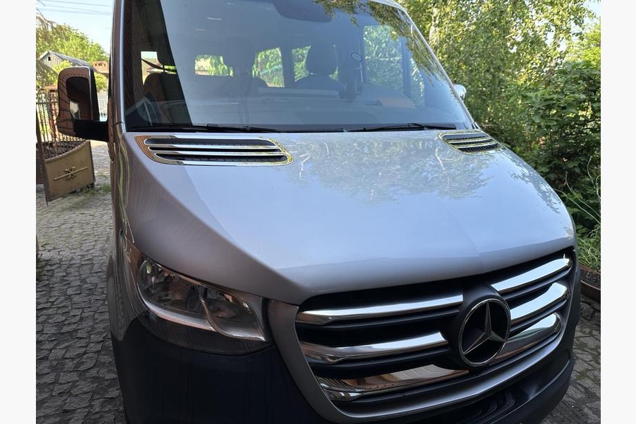 Mercedes Sprinter W907/W910 2018– Grillister (bred model, 6 stk.) Foto 4