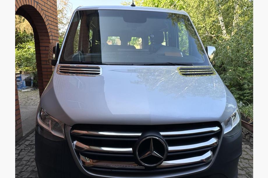 Mercedes Sprinter W907/W910 2018– Grillister (bred model, 6 stk.) Foto 3