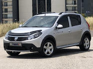 Dacia Sandero 2007–2013 Motorhjelmsdeflektor (EuroCap) foto 5